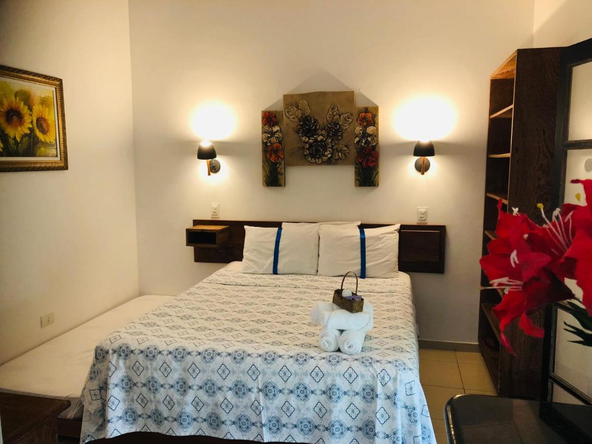 Hotel Bosques Do Massaguacu Карагуататуба Номер фото