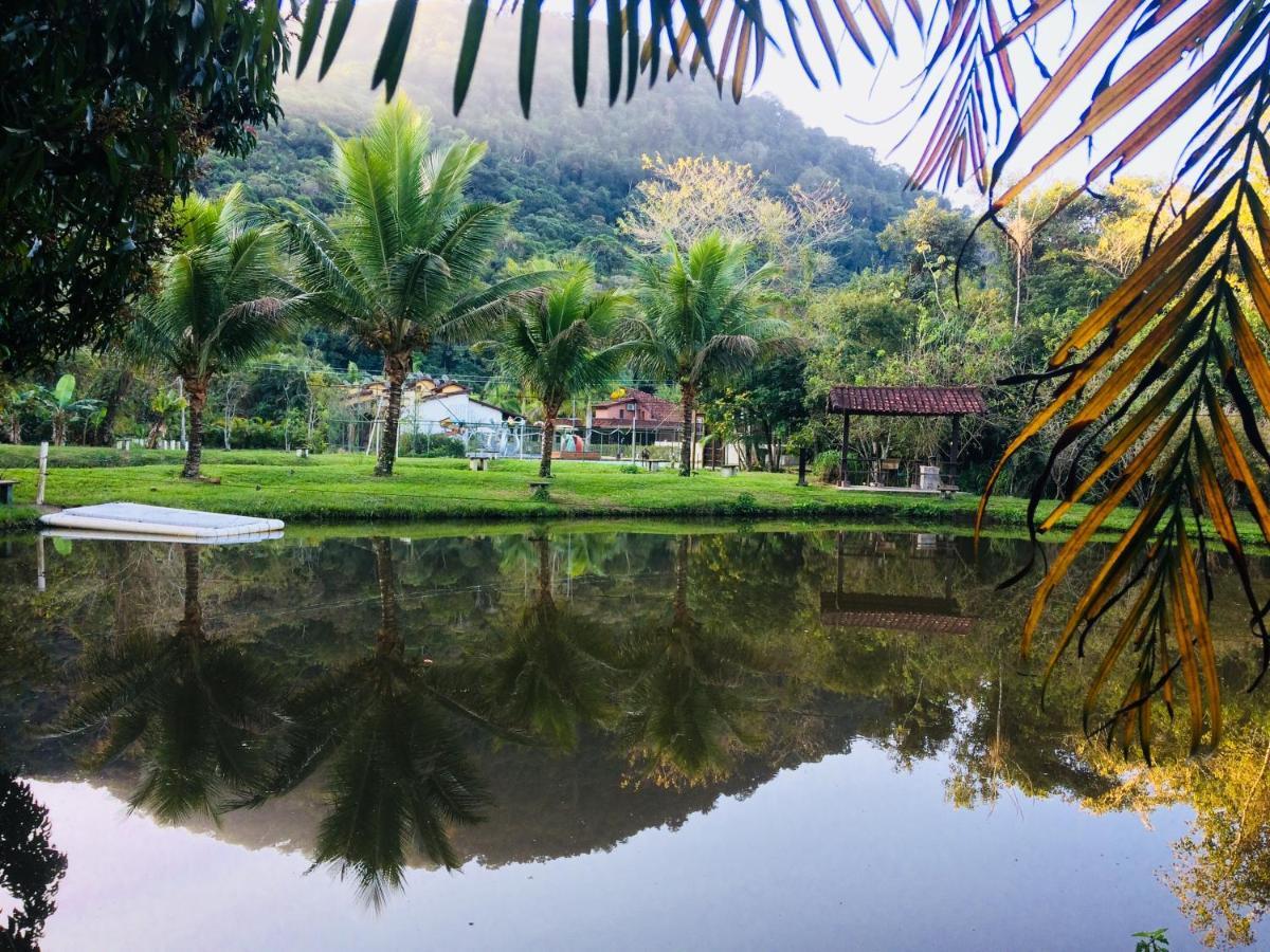 Hotel Bosques Do Massaguacu Карагуататуба Екстер'єр фото